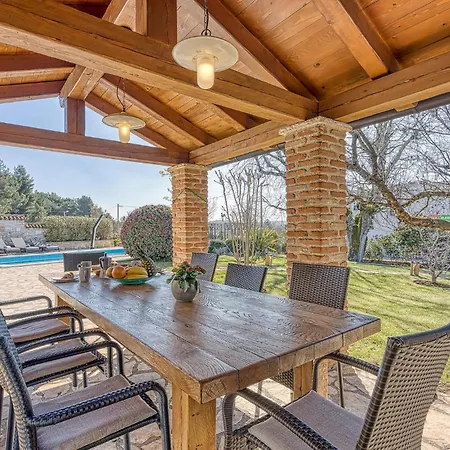 Holiday home Graziella